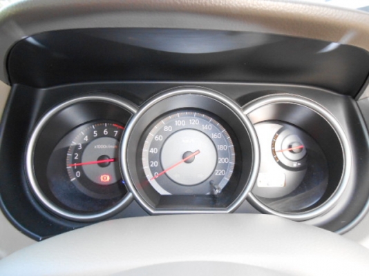 ขายเก๋ง Nissan  Tida  เครื่องฟิตแน่น แอร์เย็น ไม่เคยทำสีแม้ชิ้นเดียว