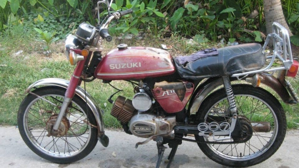 ขายคับ เอ100 มีเล่มทะเบียน เครื่องติดใช้งานได้ปกติ