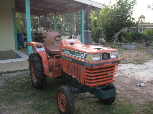 ขาย Kubota L1-18 เพลาเดียว รถใช้งานได้ปกติครับ สนใจติดต่อครับ