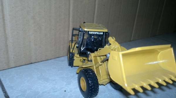 โมเดล catterpillar 980g รายละเอียดเหมือนจริงมากคับ พร้อมส่งคับ โมเดล catterpillar 980g รายละเอียดเหมือนจริงมากคับ พร้อมส่งคับ