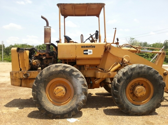 ขายด่วน รถตักล้อยาง KOMOATSU JH30