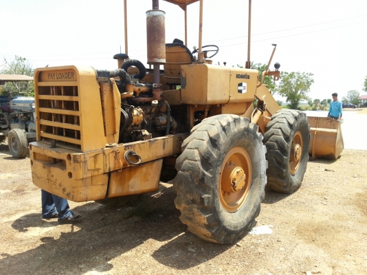 ขายด่วน รถตักล้อยาง KOMOATSU JH30