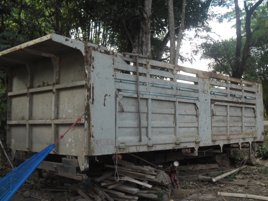 ขายกระบะดัมพ์ 10 ล้อ สภาพดีพร้อมใช้งาน ครบชุด