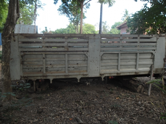 ขายกระบะดัมพ์ 10 ล้อ สภาพดีพร้อมใช้งาน ครบชุด