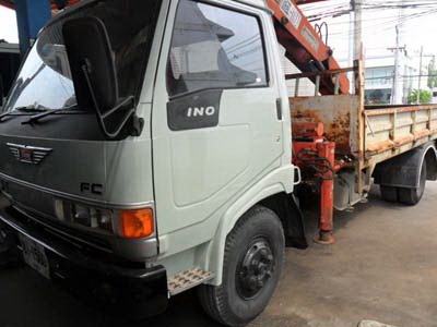 HINO  FC   เครื่อง  175   แรง  กะบะยาว  5  เมตร  ติดเครน  3 .  5   ตัน