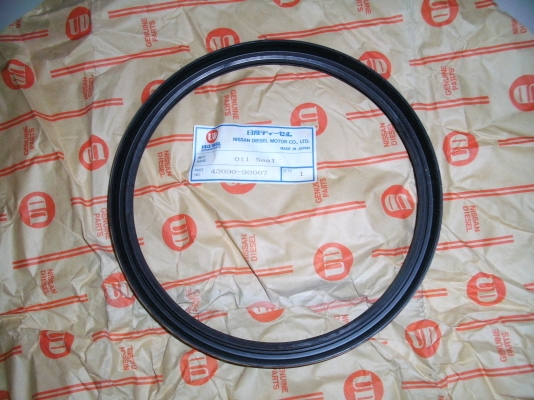 NISSAN UD,PART NO.43090-90007,PART NAME,Oil Seal