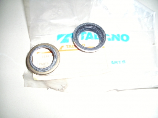 TADANO PART NO.366-310-85010,PART NAME.SEAL,DUST