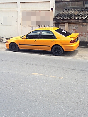 เบาะตัวเมกาคู่หน้า ไมล์หน้าขาวยี่ปุ่น กันชนหน้าหลังตัวนอก ไฟมุมส้ม ท่อ spoon =ช่วงล่างหนึบๆ ล้อแม็กยี่ปุ่น หางหลังspoon อื่นๆๆอีกเพียบ ขับมันสนุกๆแป๊นๆ