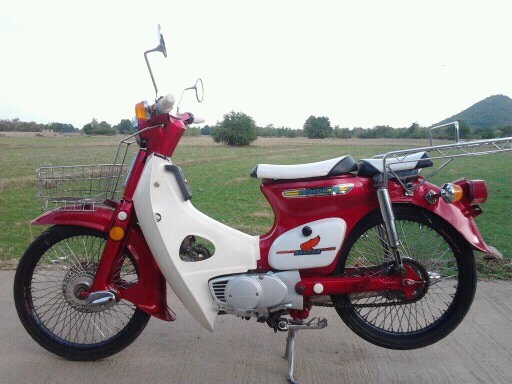 ขาย HONDA C 70 สวยสวย พร้อมใช้ครับ รูปเยอะครับ