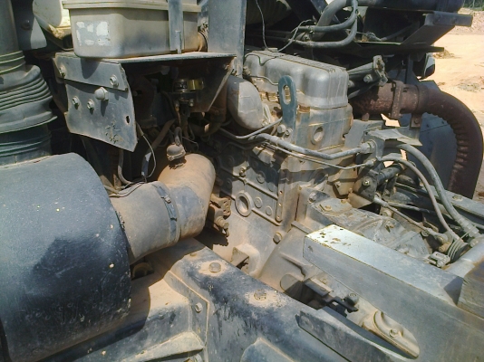 10ล้อดั้มนิสสันUD CWM430M 290แรงเครื่องเทอร์โบ เกียร์ธรรมดา 10ล้อดั้มนิสสันUD CWM430M 290แรงเครื่องเทอร์โบ เกียร์ธรรมดา