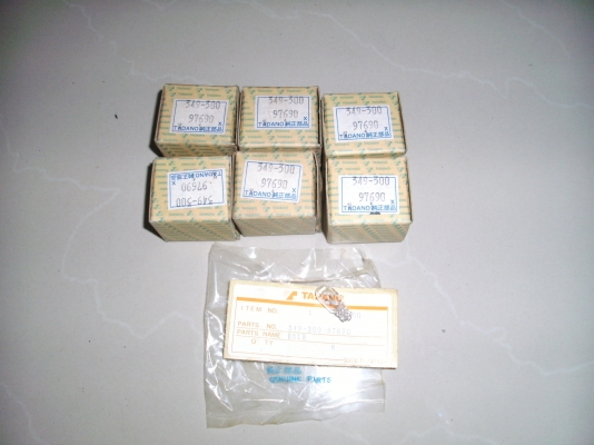 TADANO PART NO.349-300-97690,PART NAME.BULB