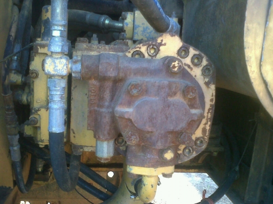 Komatsu PC200-5 SN:65000