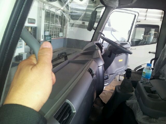 ขาย อีซุ NPR 150 แรง / ปี 54 / ยาว 5 เมตร ( สภาพเดิมๆ ทั้งคัน ) ขาย อีซุ NPR 150 แรง / ปี 54 / ยาว 5 เมตร ( สภาพเดิมๆ ทั้งคัน )