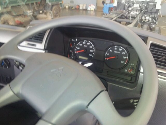 ขาย อีซุ NPR 150 แรง / ปี 54 / ยาว 5 เมตร ( สภาพเดิมๆ ทั้งคัน ) ขาย อีซุ NPR 150 แรง / ปี 54 / ยาว 5 เมตร ( สภาพเดิมๆ ทั้งคัน )