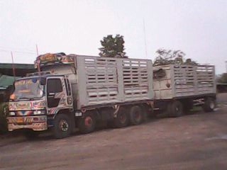 ขายรถ 20 ล้อรั้วแม่12ล้อ-ลูก2คานไม่ดัมพ์ HINO FL3M 240 แรงม้า ลูกพ่วงไม่ดัมพ์ 2 คาน ราคา 1500000