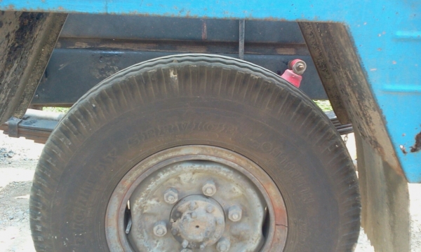 TOYOTA  BU 4  ล้อ 90 แรงม้า หัวเดิม  เครื่องเดิม  ค่ะ