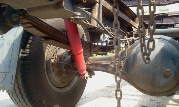 TOYOTA  BU 4  ล้อ 90 แรงม้า หัวเดิม  เครื่องเดิม  ค่ะ