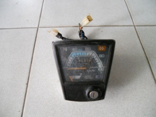 เรือนไมล์ ฮอนด้า C700 kc