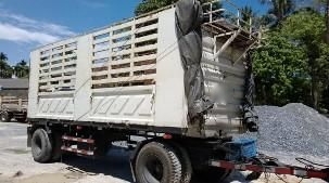 รถอีซูซุ 10 ล้อ ไม่ดั้ม 260 แรงม้า ปี 51  สนใจติดต่อ  081 - 6079515