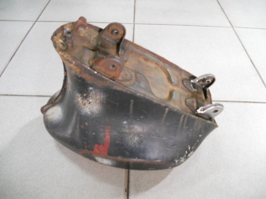 ถังน้ำมัน HONDA รุ่น C50หรือC100 ถังน้ำมัน HONDA รุ่น C50หรือC100