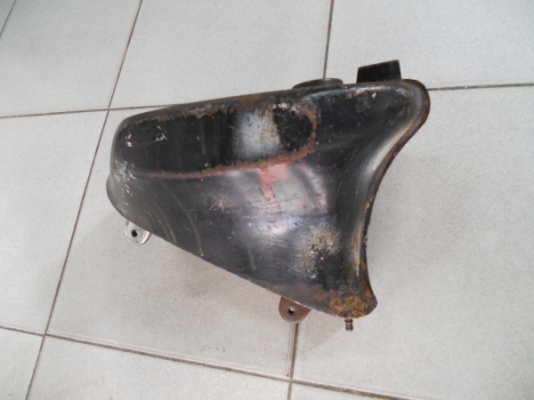 ถังน้ำมัน HONDA รุ่น C50หรือC100 ถังน้ำมัน HONDA รุ่น C50หรือC100