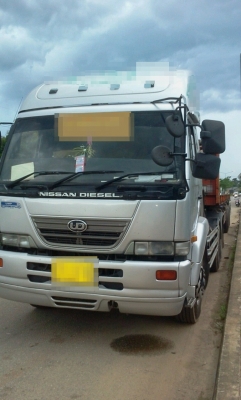 NISSAN DIESEL 320 แรงม้า 22 ล้อ พร้อมหาง 3 เพลายี่ห้อพนัส NISSAN DIESEL 320 แรงม้า 22 ล้อ พร้อมหาง 3 เพลายี่ห้อพนัส