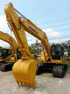 ขายด่วน..รถขุด KOMATSU PC200-8 เลขชั่วโมงทำงาน 3,000 ชั่วโมง สภาพใหม่ทั้งคัน มีเอกสารใบแจ้งจำหน่ายครบ.