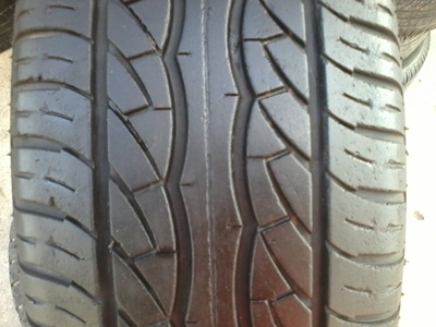 ขายยาง185/65/14 ปี 0510 MAXXIS 1 ชุด  ราคา :  2,400.00  บาท