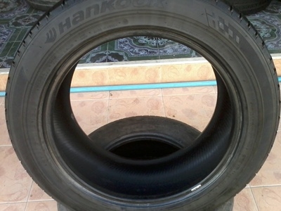 ขายยาง235/55/18 ปี 0911 HONKOOK VENTUS AS 1 คู่  ราคา :  3,200.00  บาท