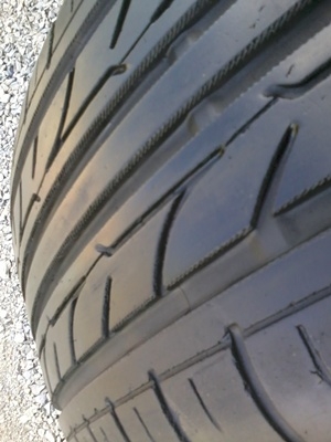 ขายยาง225/60/16 ปี 0810 YOKOHAMA Earth-1 Japan 1 ชุด  ราคา :  2,400.00  บาท