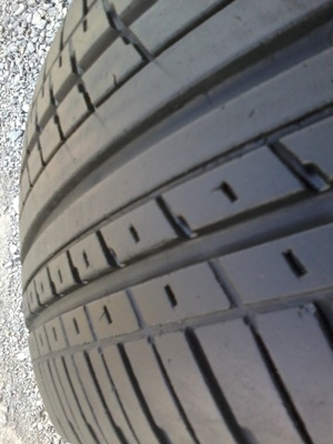ขายยาง185/55/16 ปี 09 BRIDGSTON TURANZA ER370 1 ชุด  ราคา :  1,900.00  บาท