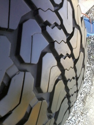 ขายยาง235/70/15 ปี 4507 MICHELIN LTX A/T 1 ชุด  ราคา :  3,600.00  บาท