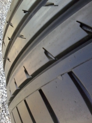 ขายยาง255/35/18 (เศษยาง) ปี 3311 Contisportc 1 เส้น ราคา : 1,000.00 บาท ขายยาง255/35/18 (เศษยาง) ปี 3311 Contisportc 1 เส้น ราคา : 1,000.00 บาท