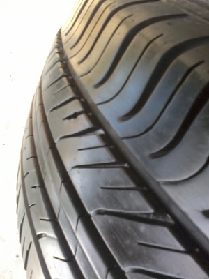 ขายยาง185/65/14 ปี 10 MICHELIN ENERGY XM1 1 ชุด   ราคา :  2,400.00  บาท