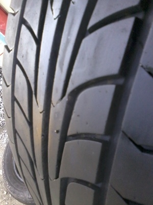 ขายยาง195/60/15 ปี 0809 Firestone WIDEOVAL 1 ชุด  ราคา :  2,200.00  บาท
