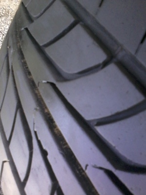 ขายยาง195/60/15 ปี 0809 Firestone WIDEOVAL 1 ชุด  ราคา :  2,200.00  บาท