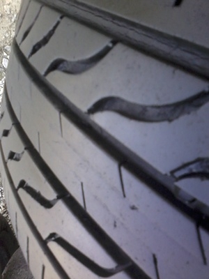 ขายยาง195/65/15 ปี 12 MICHERLINE PRIMACY 1 คู่ ราคา : 2,000.00 บาท ขายยาง195/65/15 ปี 12 MICHERLINE PRIMACY 1 คู่ ราคา : 2,000.00 บาท