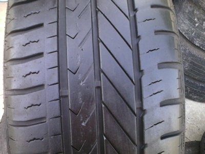 ขายยาง195/65/15 ปี 4811 GOODYEAR DURAPIUS 1 ชุด  ราคา :  2,700.00  บาท