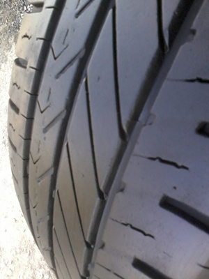 ขายยาง195/65/15 ปี 4811 GOODYEAR DURAPIUS 1 ชุด  ราคา :  2,700.00  บาท