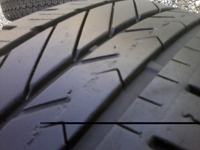 ขายยาง195/65/15 ปี 4811 GOODYEAR DURAPIUS 1 ชุด  ราคา :  2,700.00  บาท