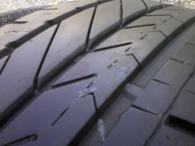 ขายยาง195/60/15 ปี1710 GOODYEAR DURAPLOS 1 ชุด ราคา : 2,500.00 บาท ขายยาง195/60/15 ปี1710 GOODYEAR DURAPLOS 1 ชุด ราคา : 2,500.00 บาท