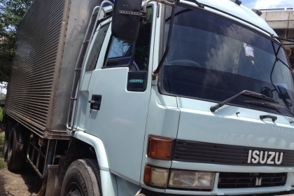 ขายสิบล้อ1เพลา ROCKY FVM 175แรง สภาพสวยติดตู้เปียกอลูมิเนียม ขายสิบล้อ1เพลา ROCKY FVM 175แรง สภาพสวยติดตู้เปียกอลูมิเนียม