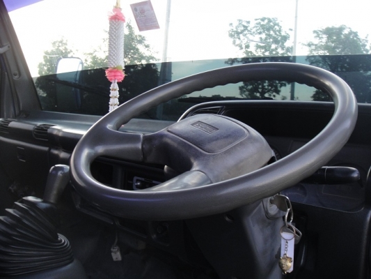 ขาย อีซูสุ NPR 130 แรง เทอร์โบ เฟืองหลังF ห้างแท้ จดปี 46