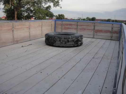 ขาย อีซูสุ NPR 130 แรง เทอร์โบ เฟืองหลังF ห้างแท้ จดปี 46