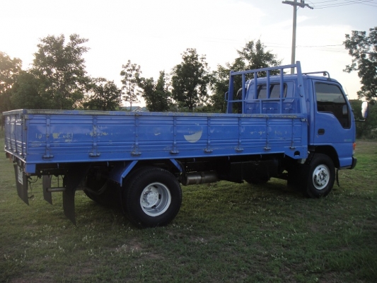 ขาย อีซูสุ NPR 130 แรง เทอร์โบ เฟืองหลังF ห้างแท้ จดปี 46