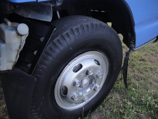 ขาย อีซูสุ NPR 130 แรง เทอร์โบ เฟืองหลังF ห้างแท้ จดปี 46