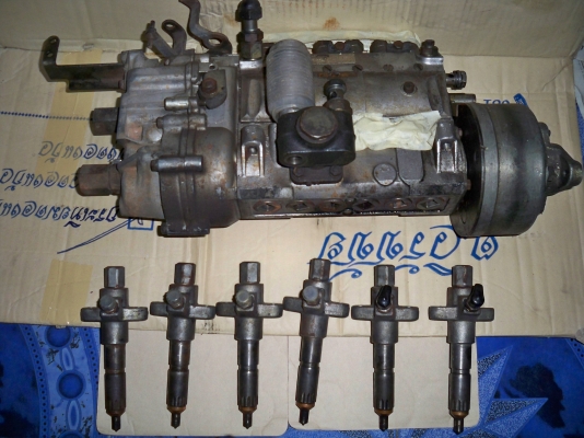 ขายปั๊ม6BG 2ลูก+หัวฉีด1ชุด