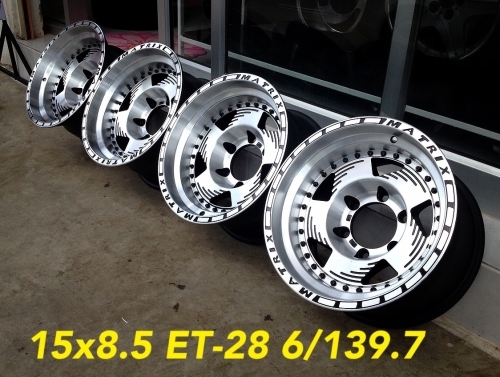 ขายล้อแม็กขอบ 15x8.5 ออฟ-28 ใส่ 6 รูกระบะ สไตล์ออฟโรด สวยมากครับ
