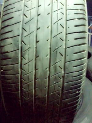 ขายยาง 215/55/17 ปลายปี09 BRIDGESTONE 1 ชุด
