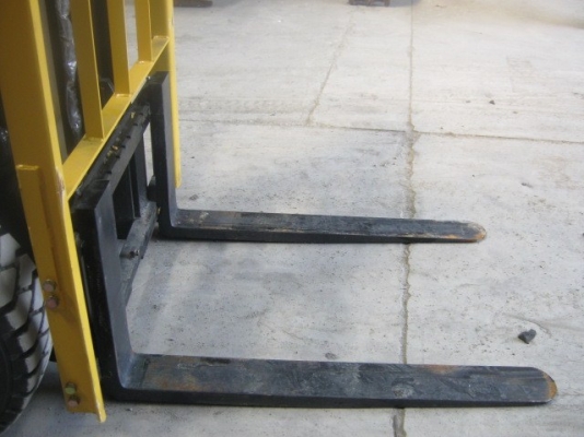 ขายด่วน รถฟอร์คลิฟต์ TCM  FD25T3  สภาพพร้อมใช้งานค่ะ สนใจติดต่อสอบถามเจี๊ยบได้เลยค่ะ 087-3310254 ค่ะ